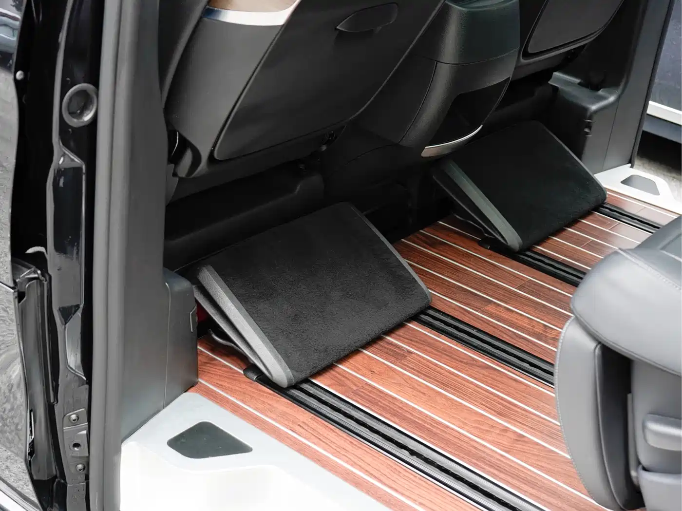Mercedes-Benz V-Class 2020 V 260 Luxury Edition фото 18