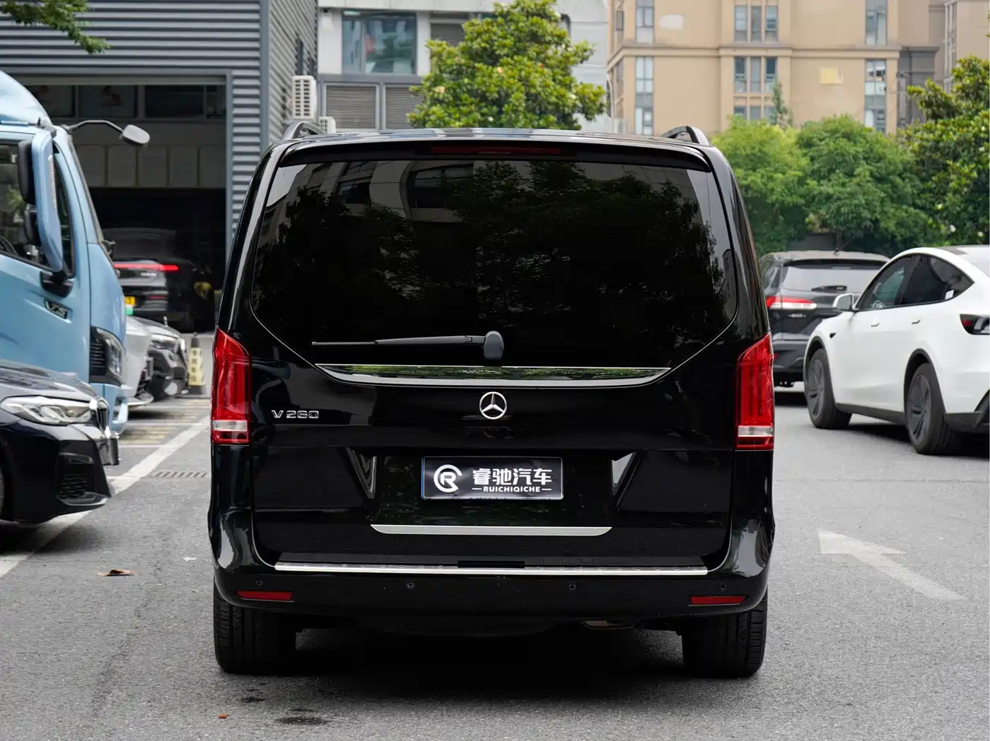 Mercedes-Benz V-Class 2020 V 260 Luxury Edition фото 4