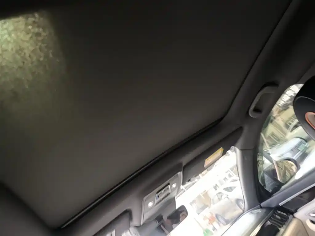 BYD Song PLUS PHEV 2024 Glory Edition DM-i 110km Flagship фото 18