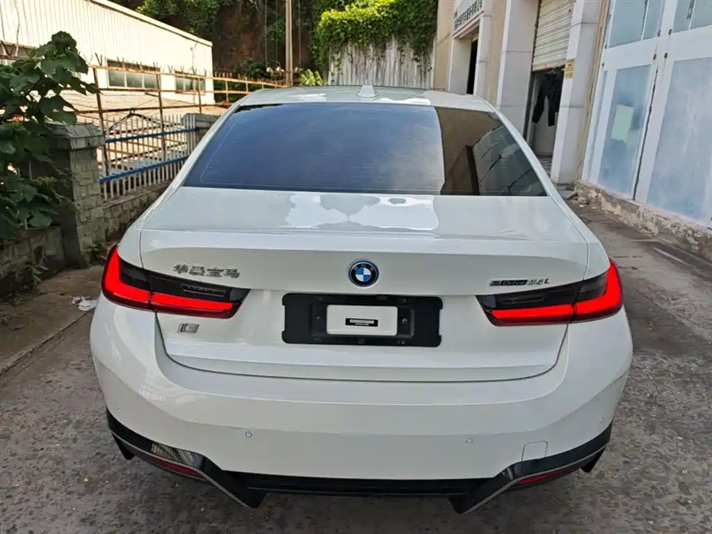 BMW i3 2022 eDrive 35 L фото 6