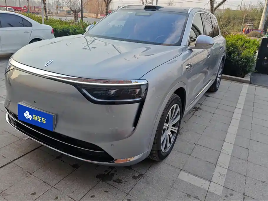 AITO Wenjie AITO M8 2025 Range Extender Max+ Edition 53.4kWh 5-seater