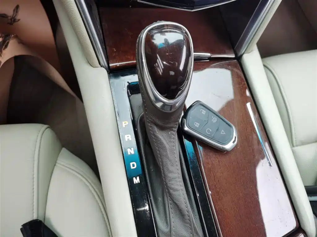 Cadillac XTS 2017 28T Elite фото 10