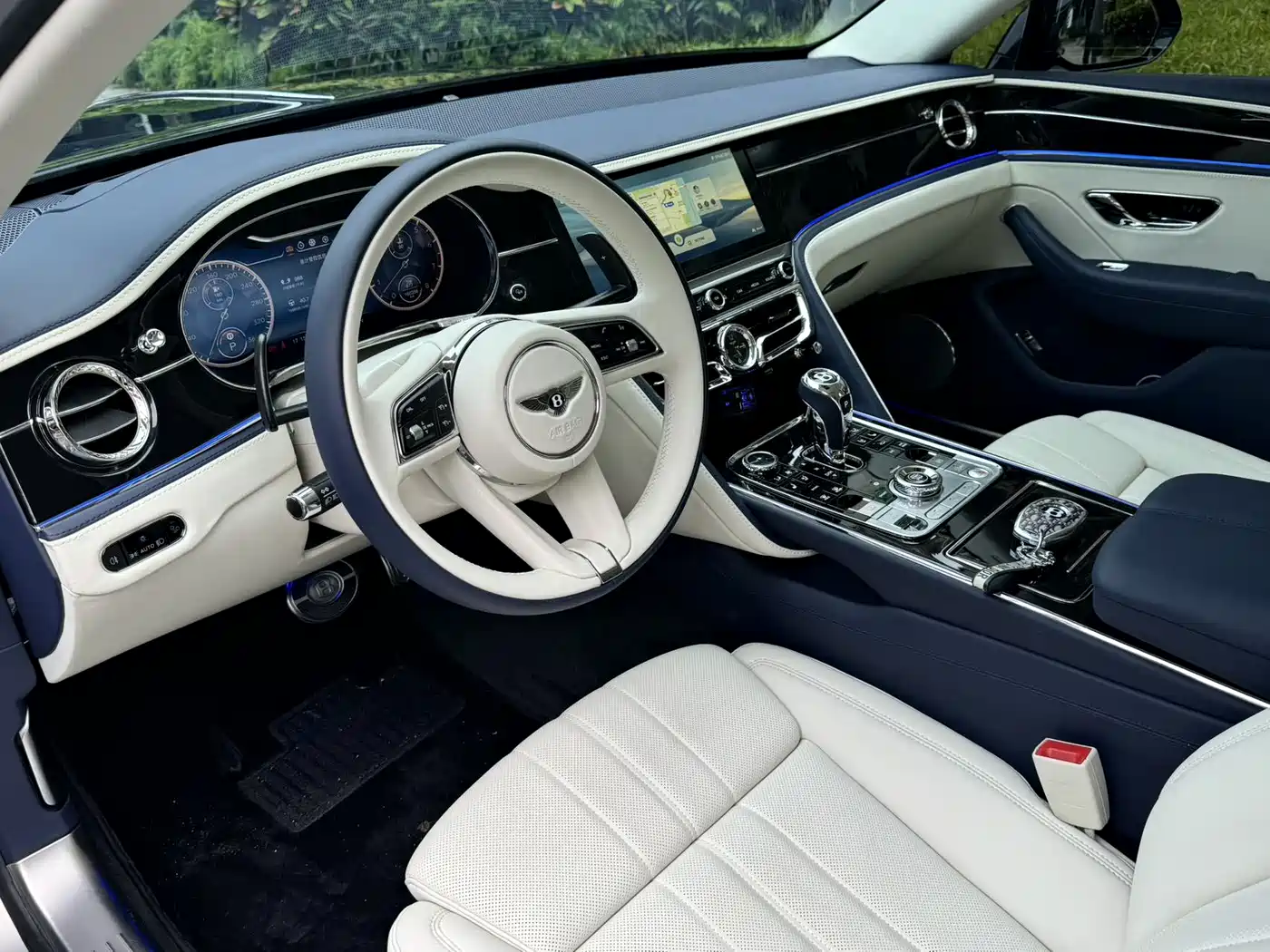 Bentley Flying Spur 2011 2010 6.0T 5-seater Version