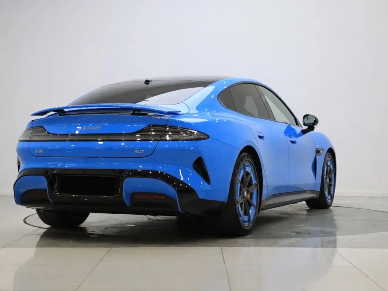 Xiaomi Auto Xiaomi SU7 2026 Rear-Wheel Drive Edition фото 4