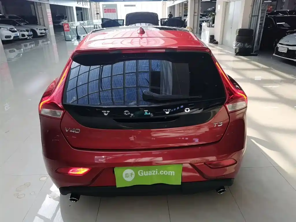 Volvo V40 2019 2019 T3 Momentum
