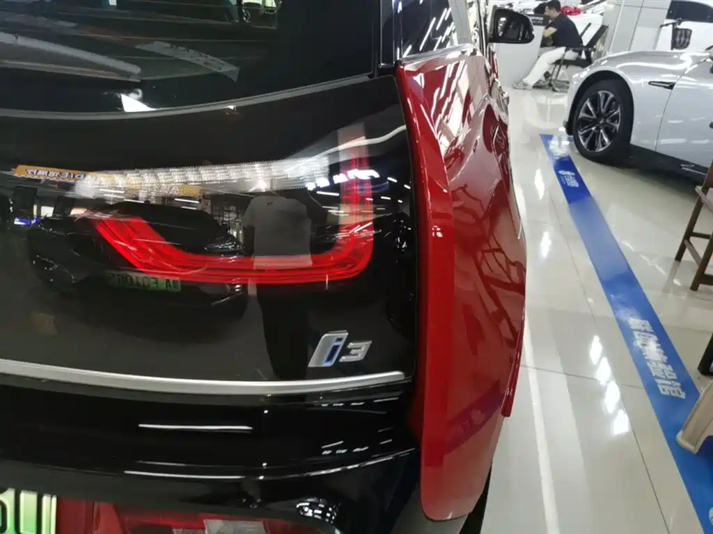 BMW i3 (Import) 2018 Luxury Edition фото 8