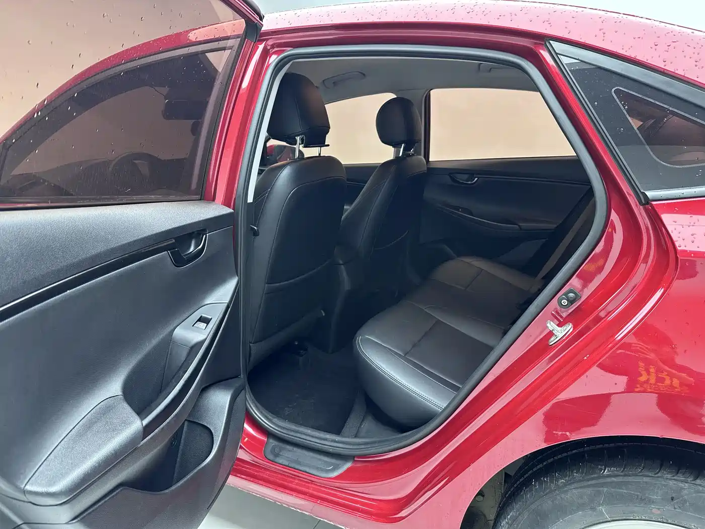 Hyundai Elantra 2018 1.6L Auto Joy GL (China V) фото 9