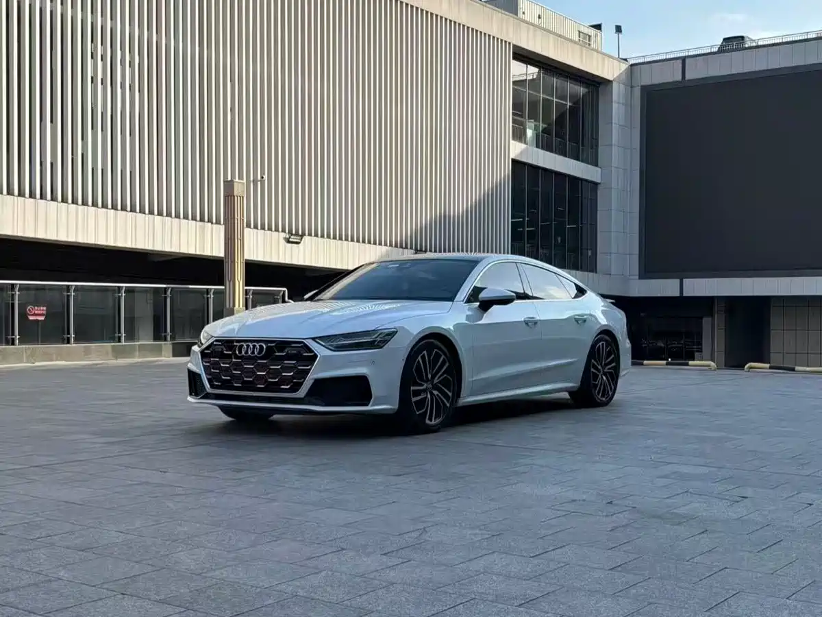 Audi A7 2024 45 TFSI Premium Selection