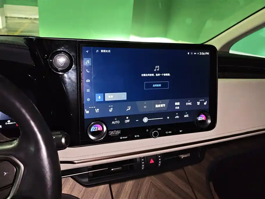 Lexus LM 2023 500h 6-Seater Prestige Edition фото 13