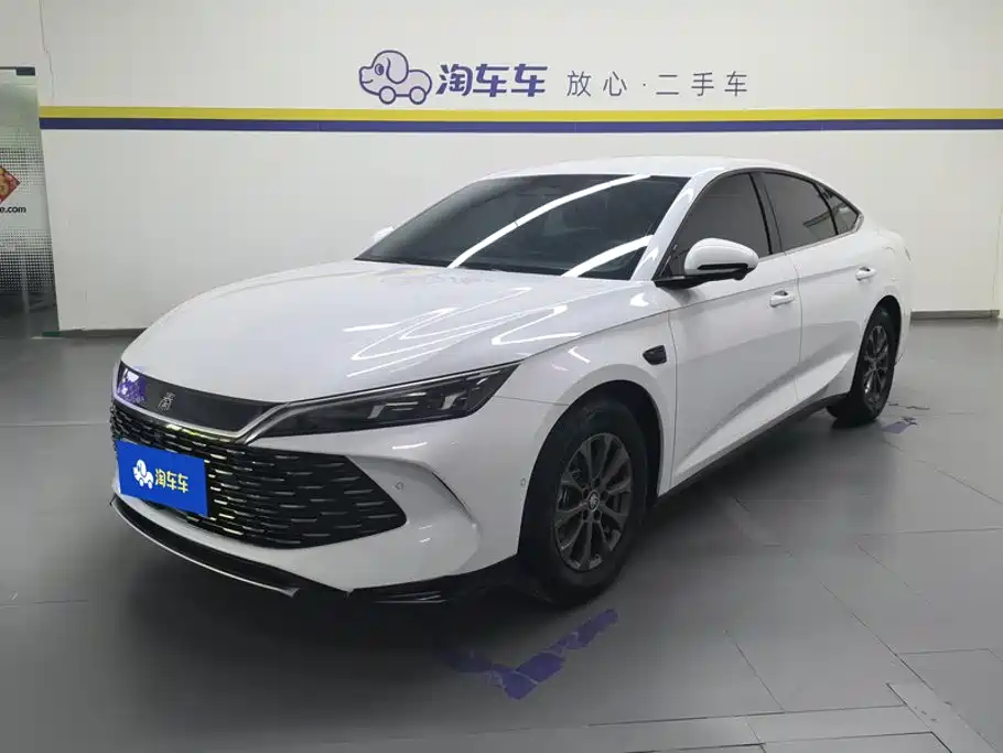 BYD Qin L 2025 DM-i Smart Drive Edition 80KM Leading