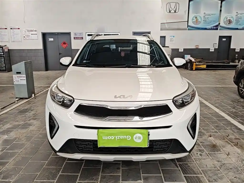 Kia KX1 2021 1.4L CVT Fun Edition фото 3
