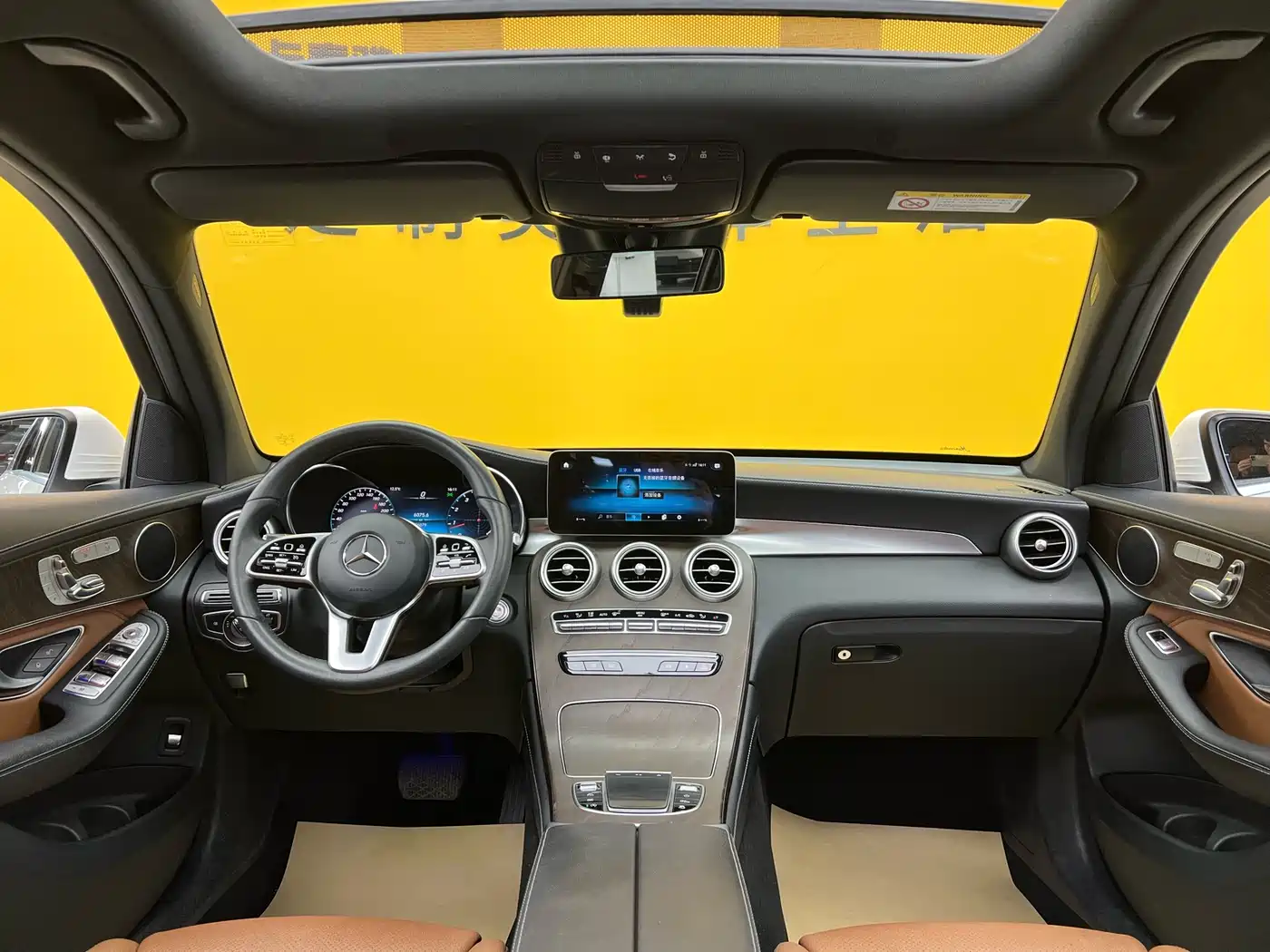 Mercedes-Benz GLC 2020 Facelift GLC 300 L 4MATIC Dynamic фото 8