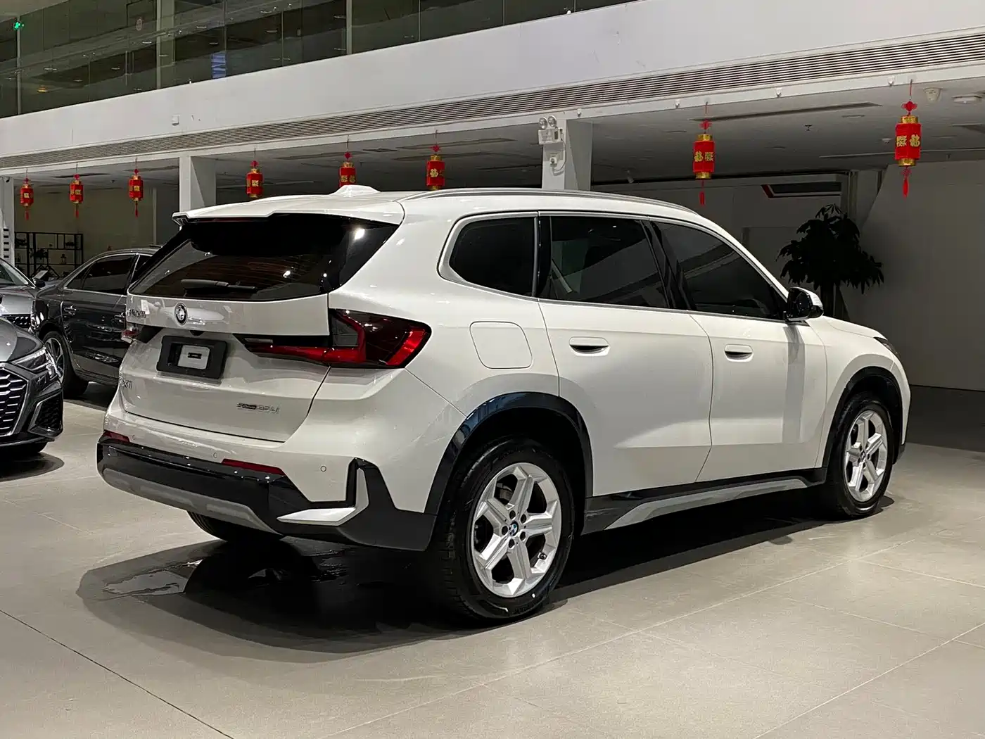 BMW X1 2023 sDrive20Li X Design Package фото 4