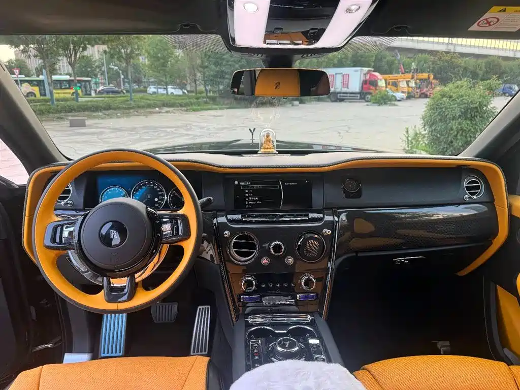 ROLLS-ROYCE CULLINAN