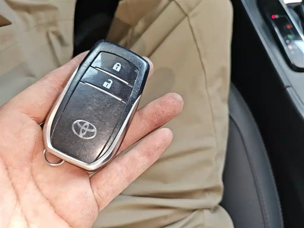 Toyota Highlander 2018 2.0T 4WD Luxury 7-seater (China V) фото 15
