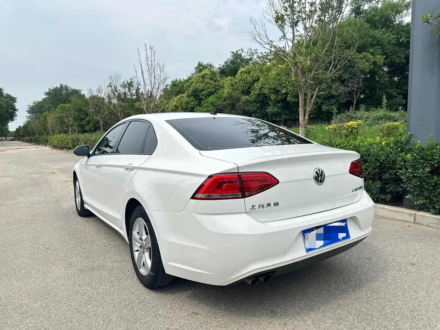 Volkswagen Lamando 2017 230TSI DSG Trend Edition фото 4