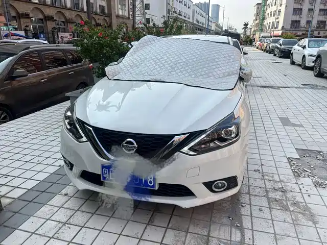 Nissan Sylphy 2018 1.6XV CVT Premium Edition — фото 2