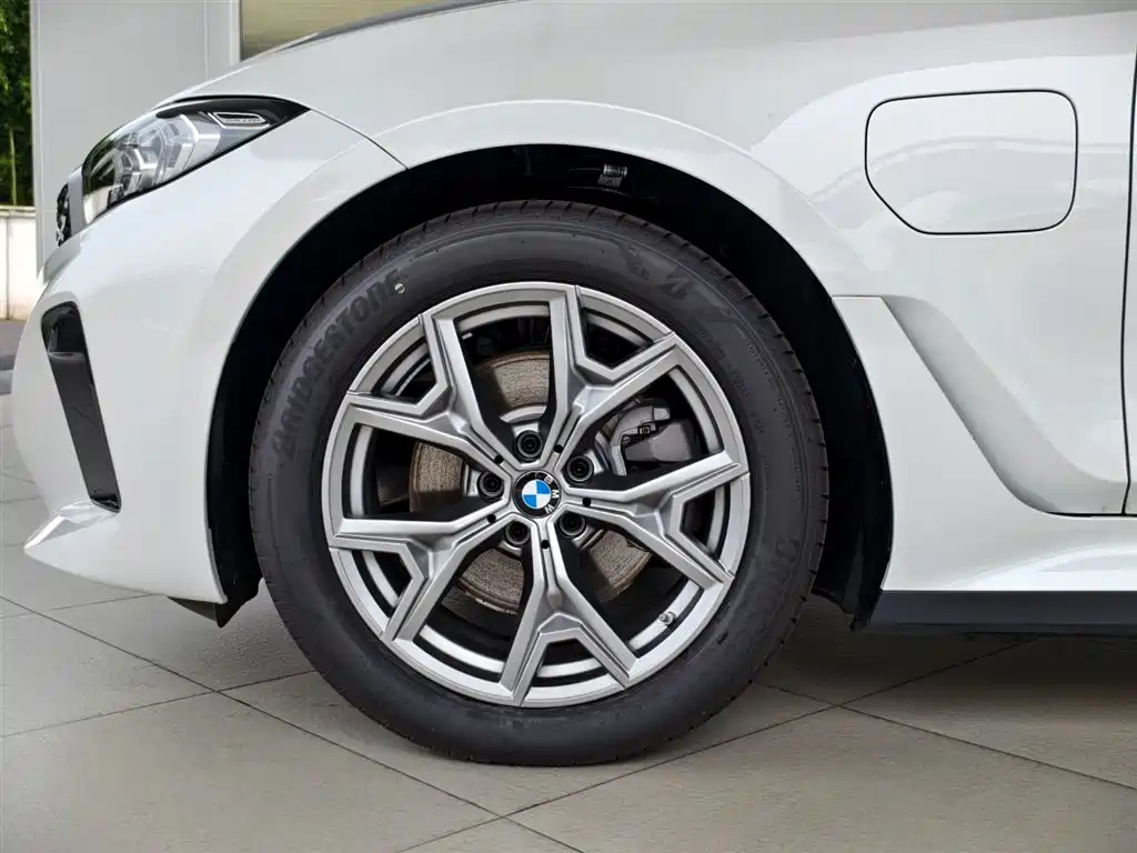 BMW i3 2026 2026 eDrive 35 L