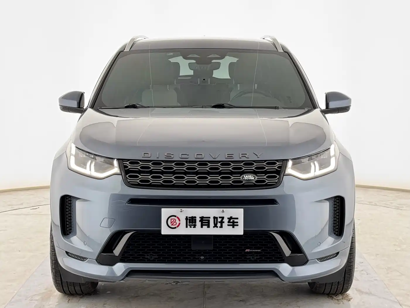 Land Rover Discovery Sport 2022 Model Facelift 249PS R-Dynamic SE Performance Tech Edition 5-seater фото 2