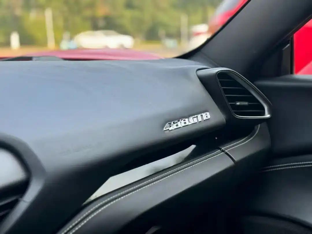 Ferrari 488 2015 488 GTB фото 6