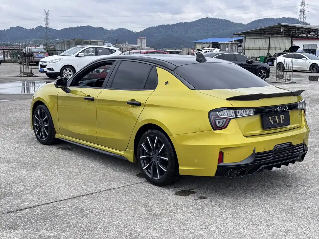 Lynk & Co 03 2020 03+ 2.0TD Auto Wind Hunter Edition фото 11