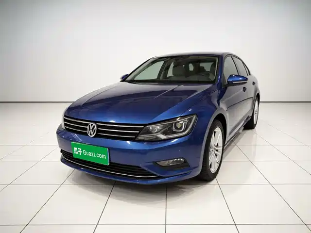  Volkswagen Lamando 2015 280TSI DSG Comfort