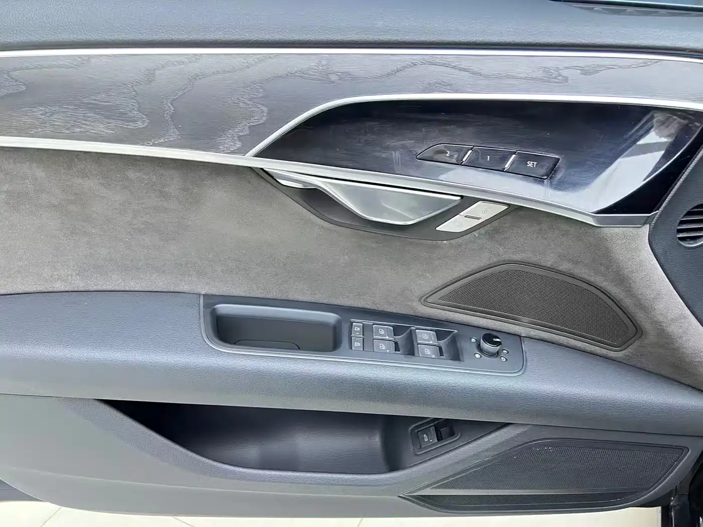 Audi A8 2019 Facelift Plus A8L 50 TFSI quattro Comfort фото 7