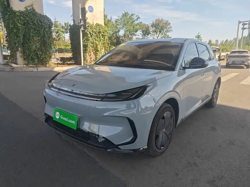 2025 ARCFOX T1