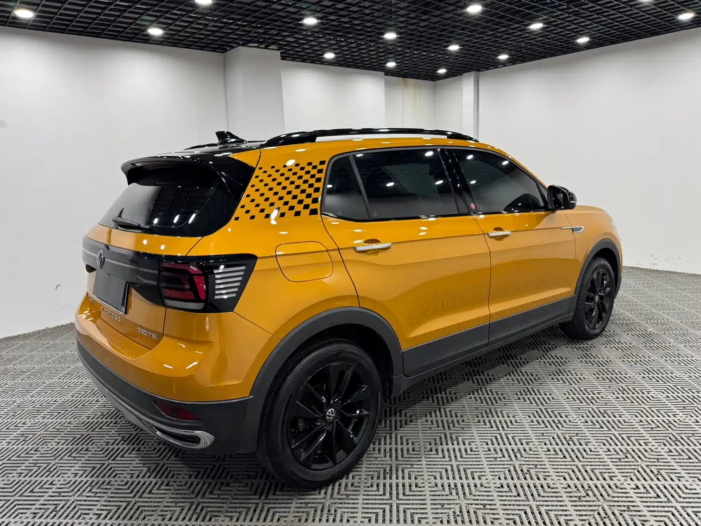 Volkswagen T-Cross 2023 2022 280TSI DSG Luxury Edition