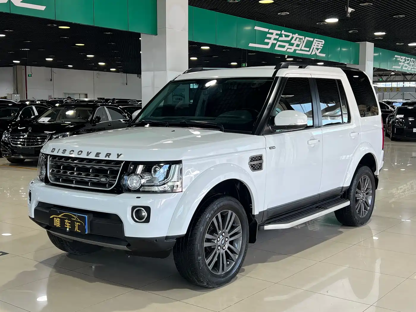 Land Rover Discovery 2016 3.0 SC Gloss Black Collector's Edition HSE