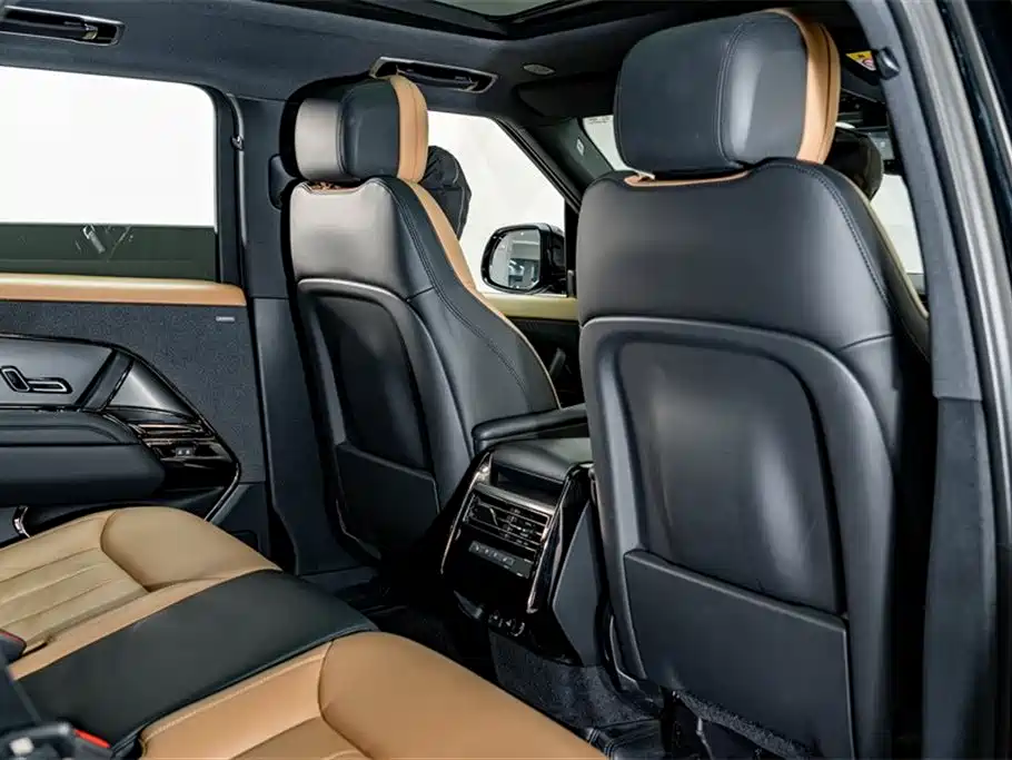 Land Rover Range Rover Sport 2023 400PS Dynamic SE фото 22