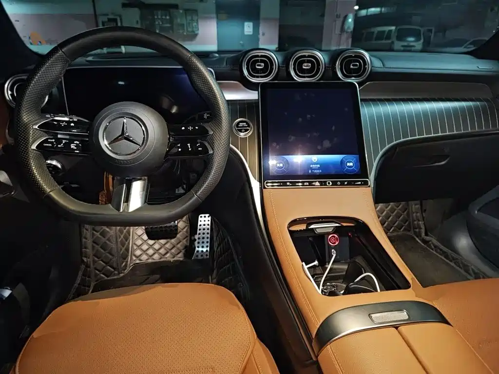 Mercedes-Benz GLC 2024 GLC 300 L 4MATIC Luxury 5-seater фото 5