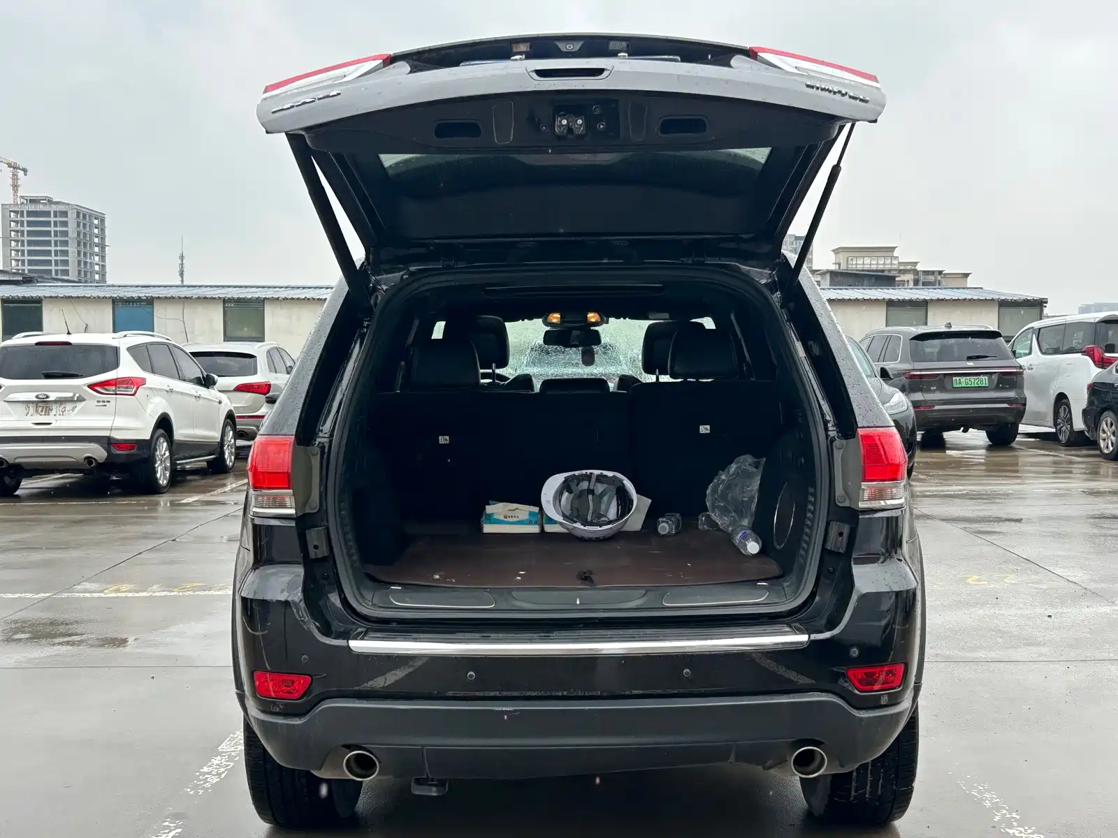 Фото 9 - Jeep Grand Cherokee (Import)