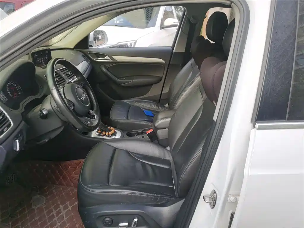 Audi Q3 2016 Model 30 TFSI Style фото 11