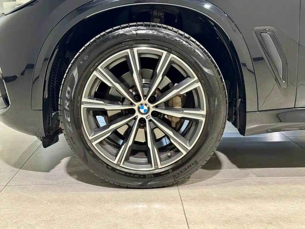 BMW X5 (Import) 2021 2021 xDrive30i M Sport Package