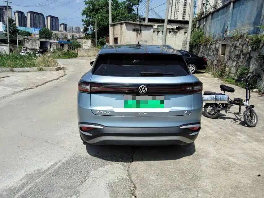 Volkswagen ID.4 X 2023 Pure Smart Edition фото 6