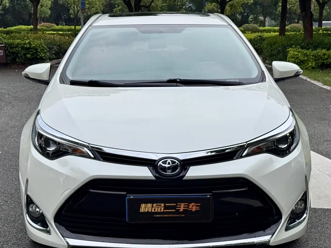 Toyota Levin 2017 Facelift 185T CVT Elite (China V) фото 2