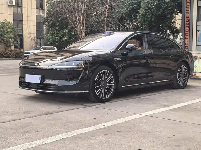 AITO ENJOY THE WORLD S9