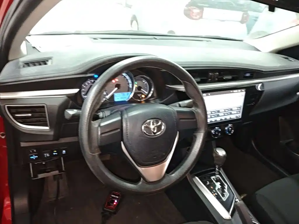 Фото 10 - Toyota Levin