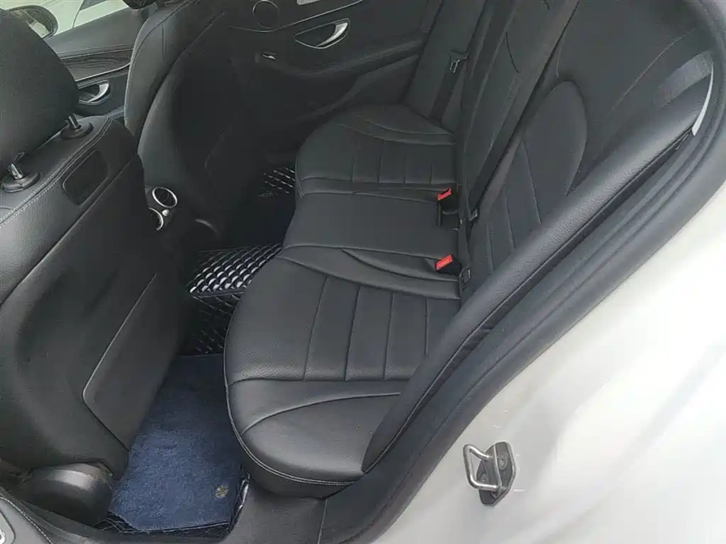 Mercedes-Benz C-Class 2018 C 200 L Sport Edition фото 17