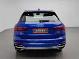 Фото 4 - Audi Q3