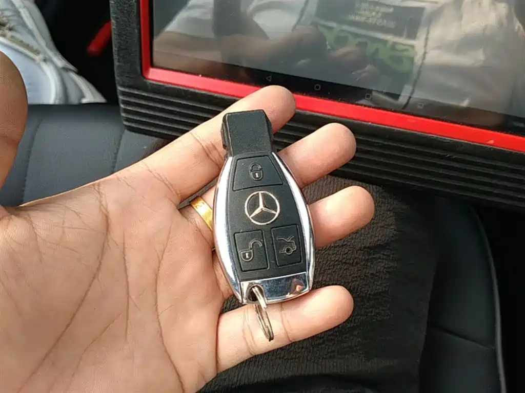 Mercedes-Benz E-Class 2015 Facelift E 200 L фото 9