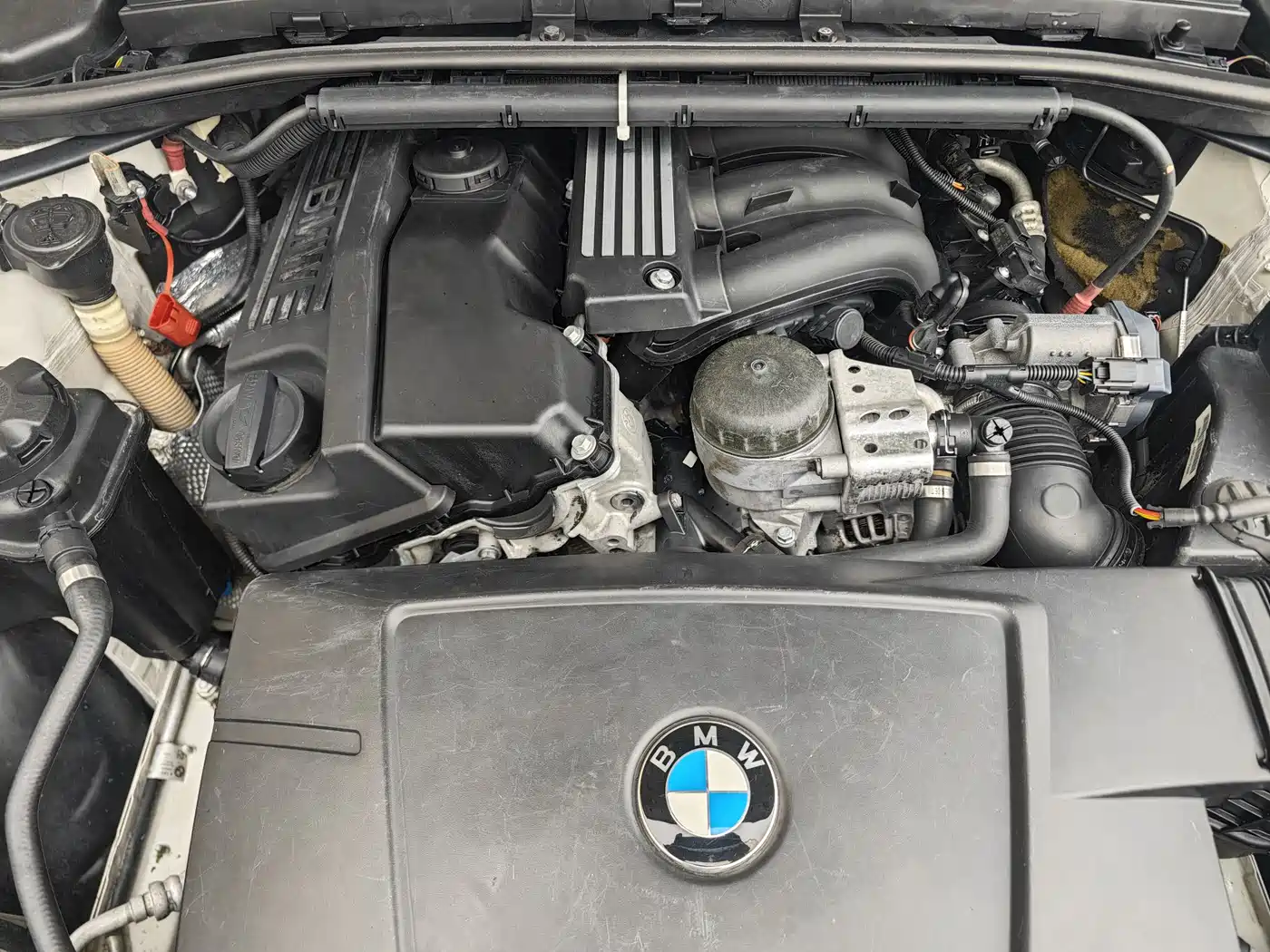BMW 3 Series 2012 320i Luxury фото 18