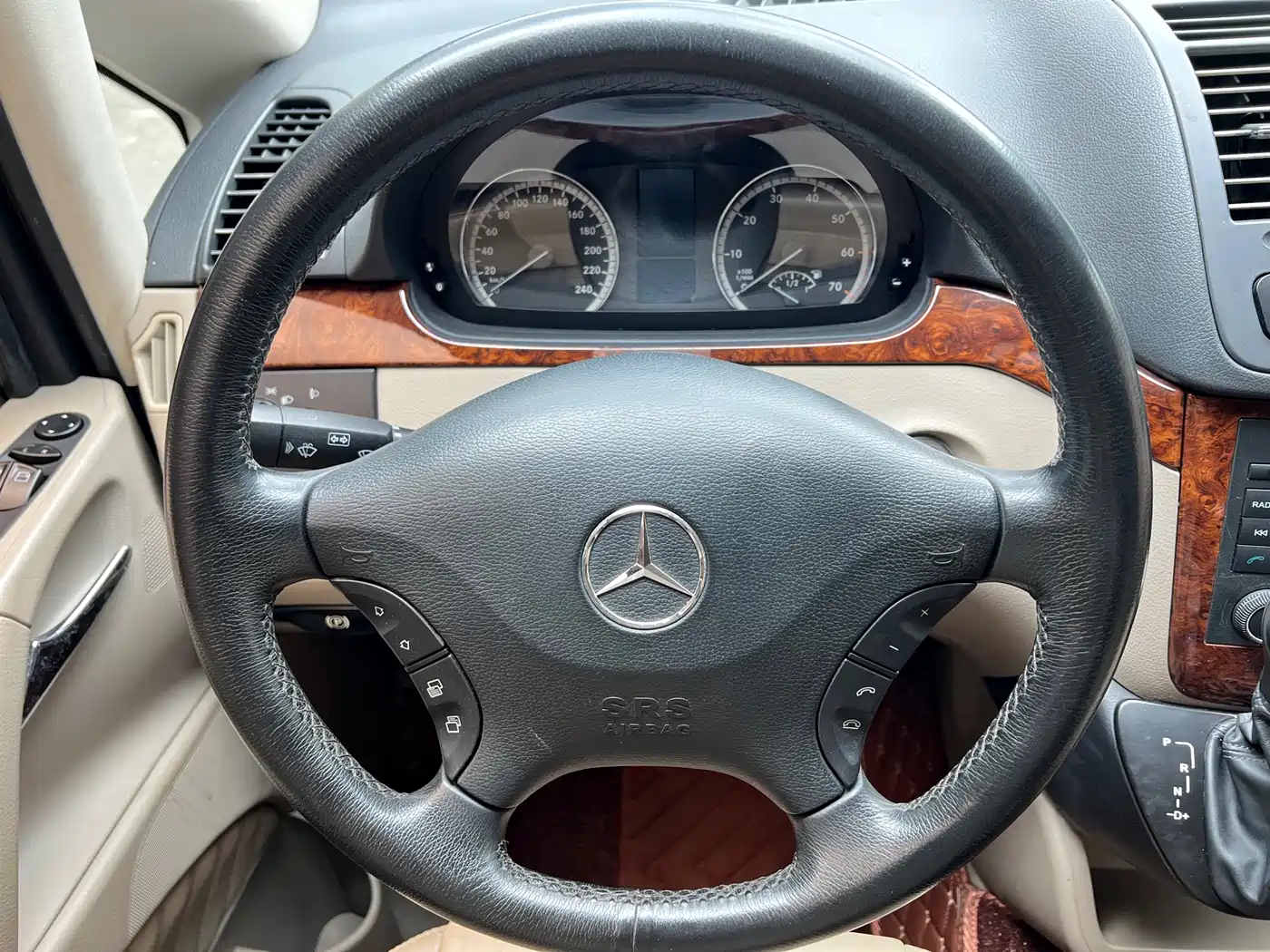 Mercedes-Benz Viano 2015 3.0L Partner Edition фото 9