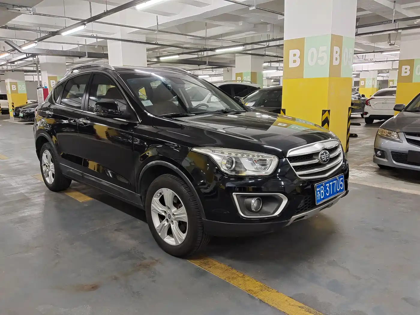 Besturn X80 2015 2015 2.0L Automatic Comfort Anniversary Edition