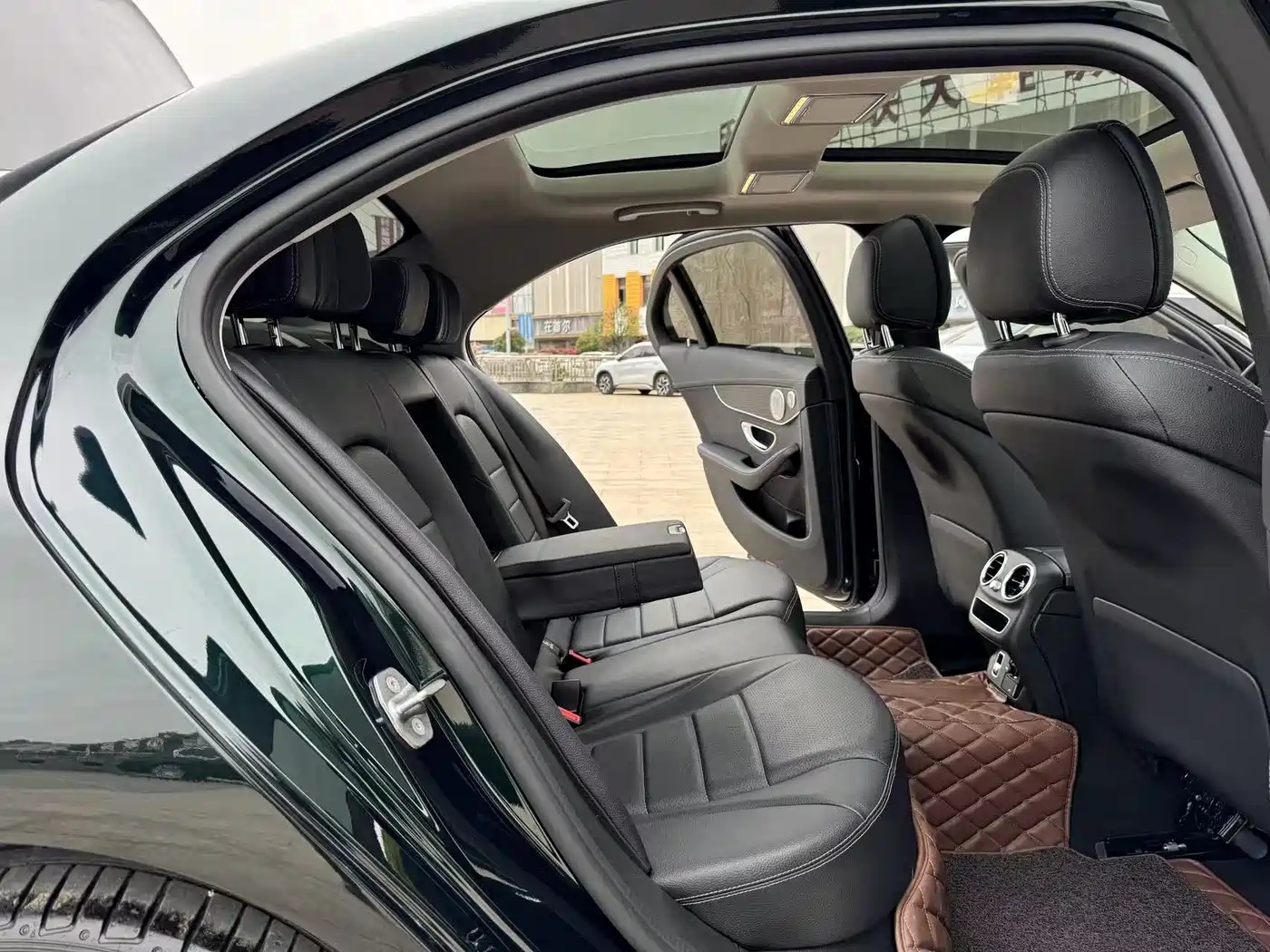 Mercedes-Benz C-Class 2021 C 260 L Sport Starry Exclusive Edition фото 21