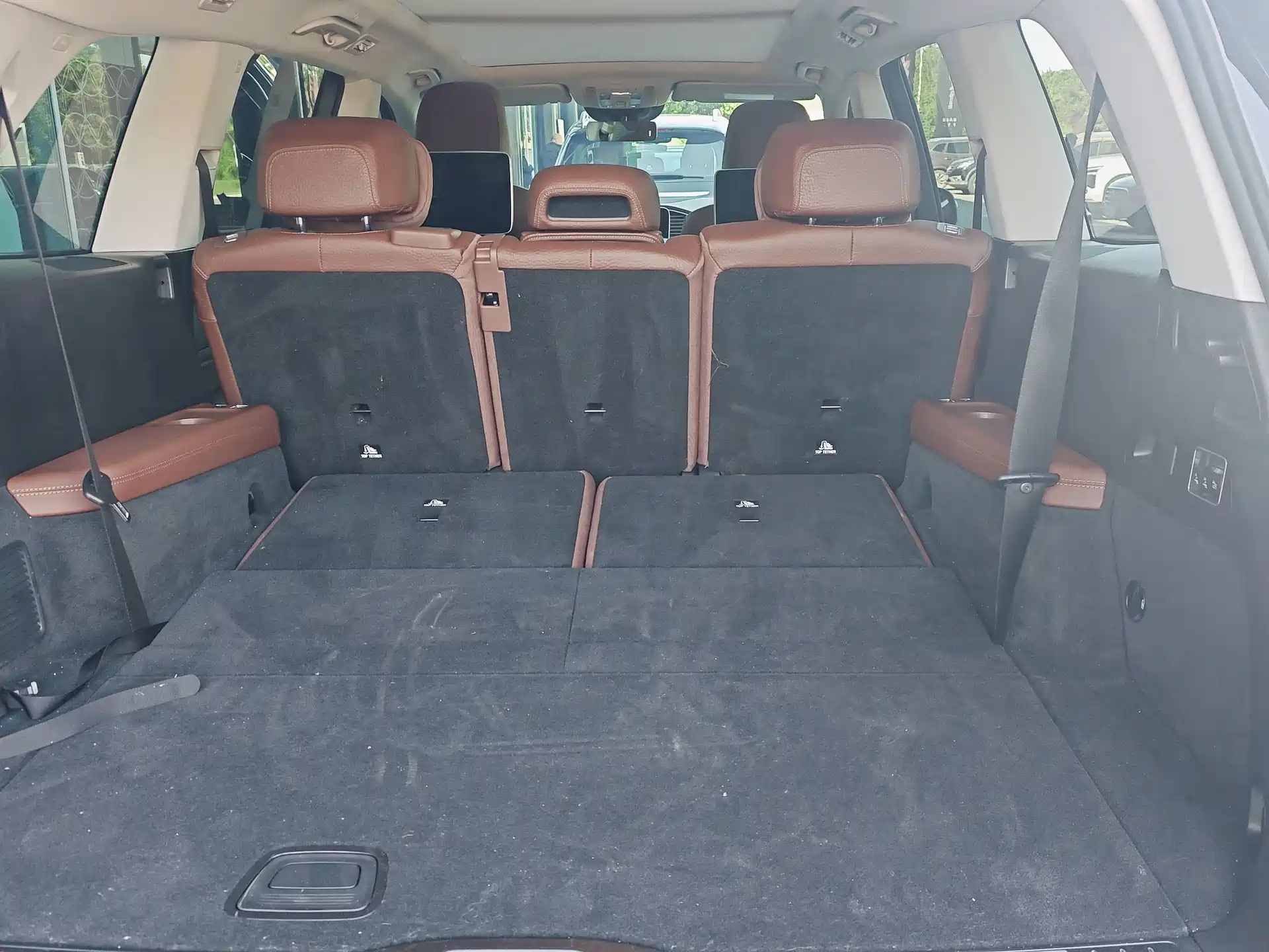 Фото 37 - Mercedes-Benz GLS