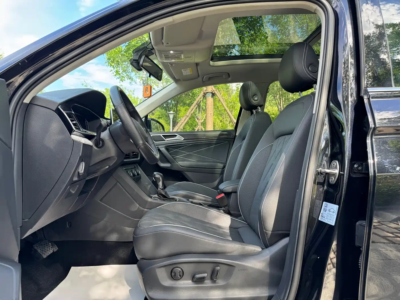 Volkswagen Tiguan L 2023 280TSI 2WD Trend Limited Edition фото 12