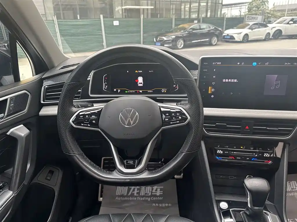 Volkswagen Tiguan L 2023 330TSI Auto 2WD R-Line Premium Edition фото 20