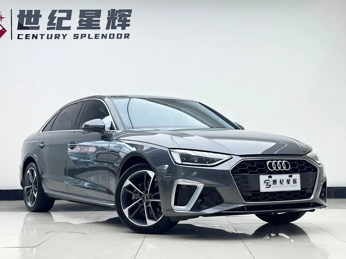 Фото 2 - Audi A4L